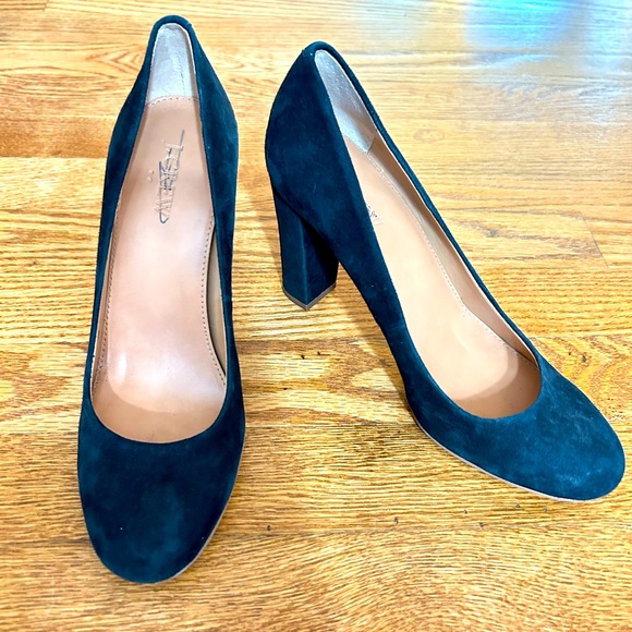 J. Crew Women’s Black Suede Pumps Size 8.5
